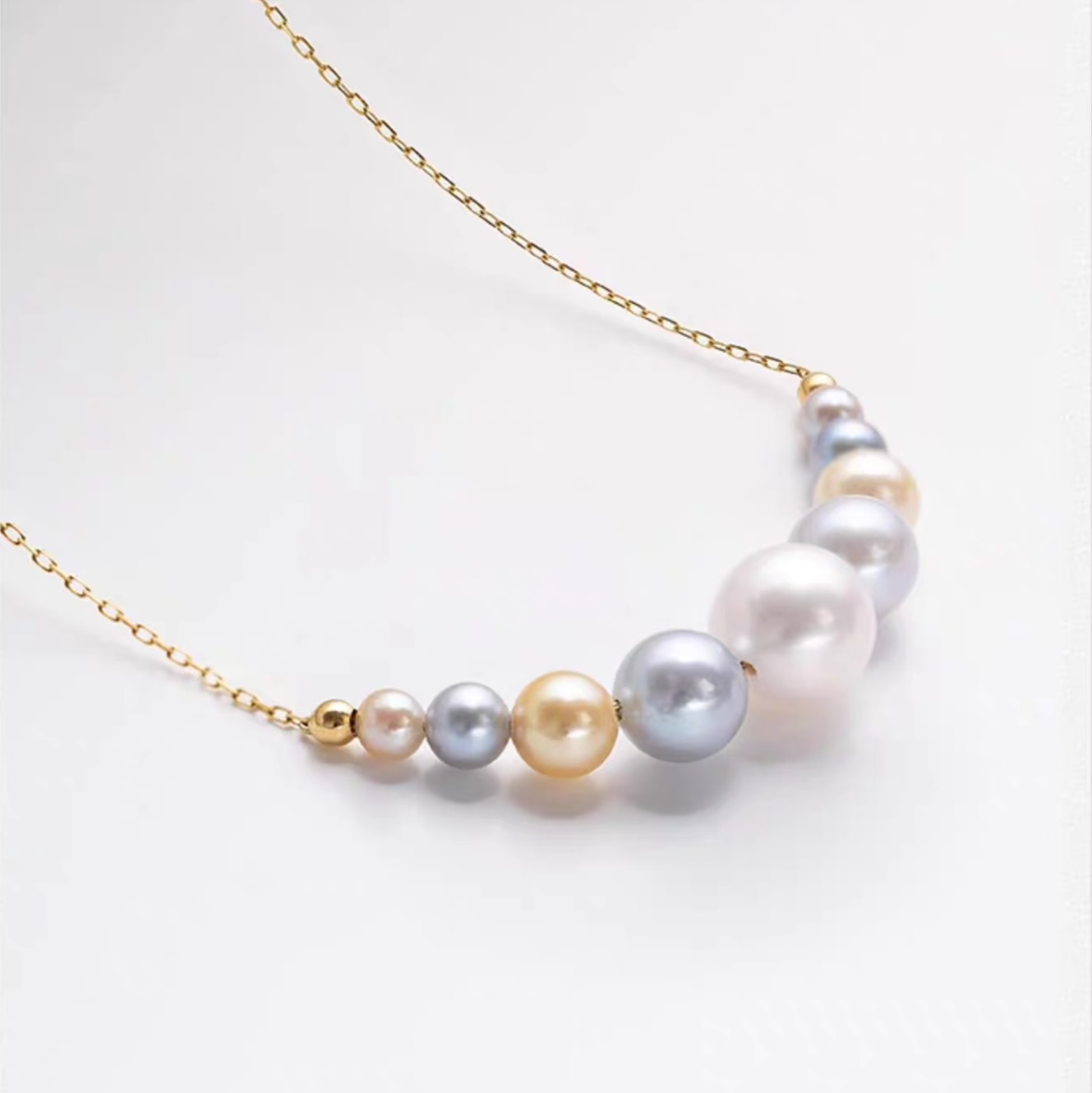 Seawater Pearl Necklace Smiley Face Akoya Pearl High Luster Strong Shine