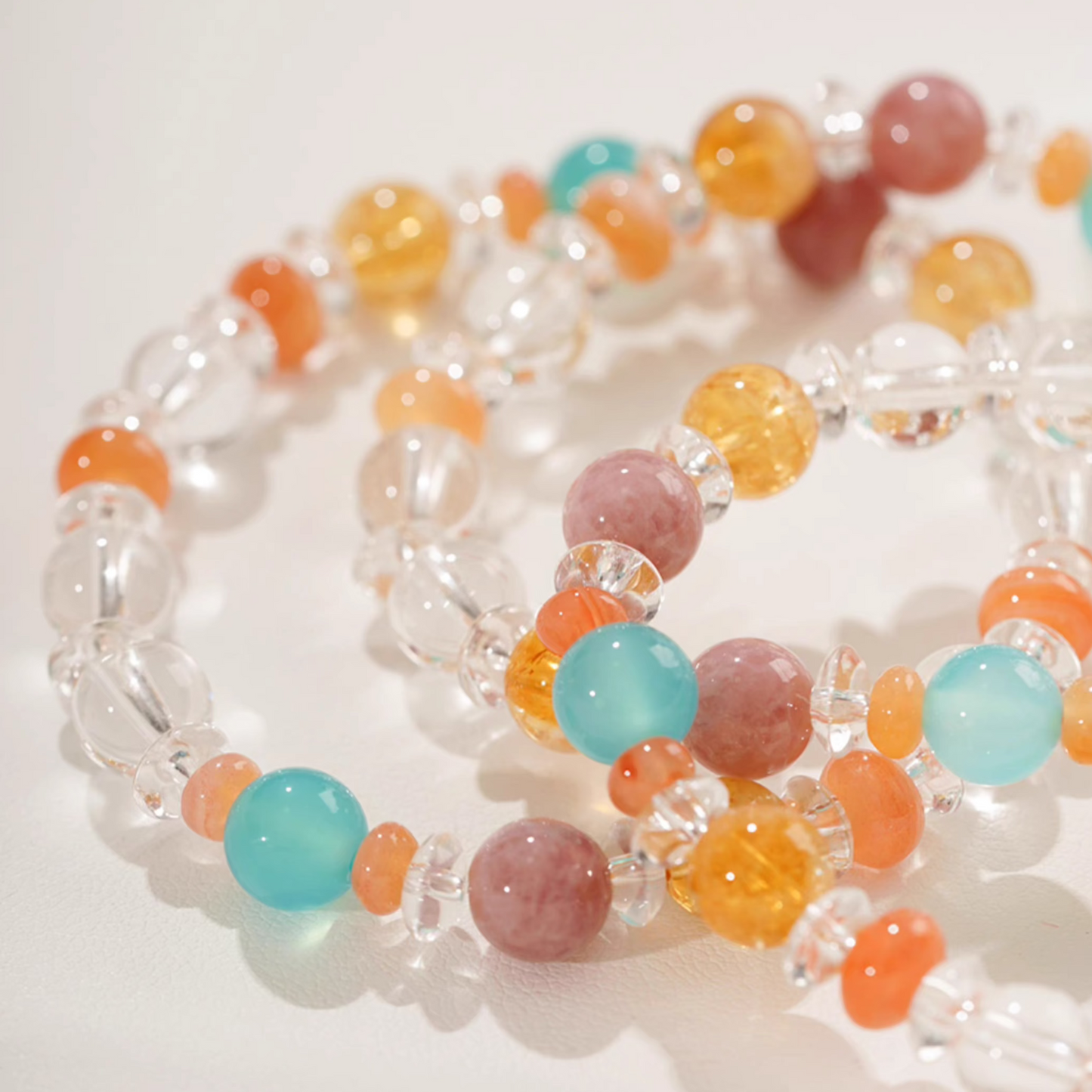 Natural Agate & Crystal Beaded Bracelet – Elastic Stress-Relief Bracelet for Women