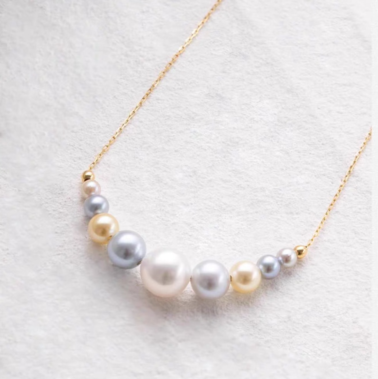 Seawater Pearl Necklace Smiley Face Akoya Pearl High Luster Strong Shine
