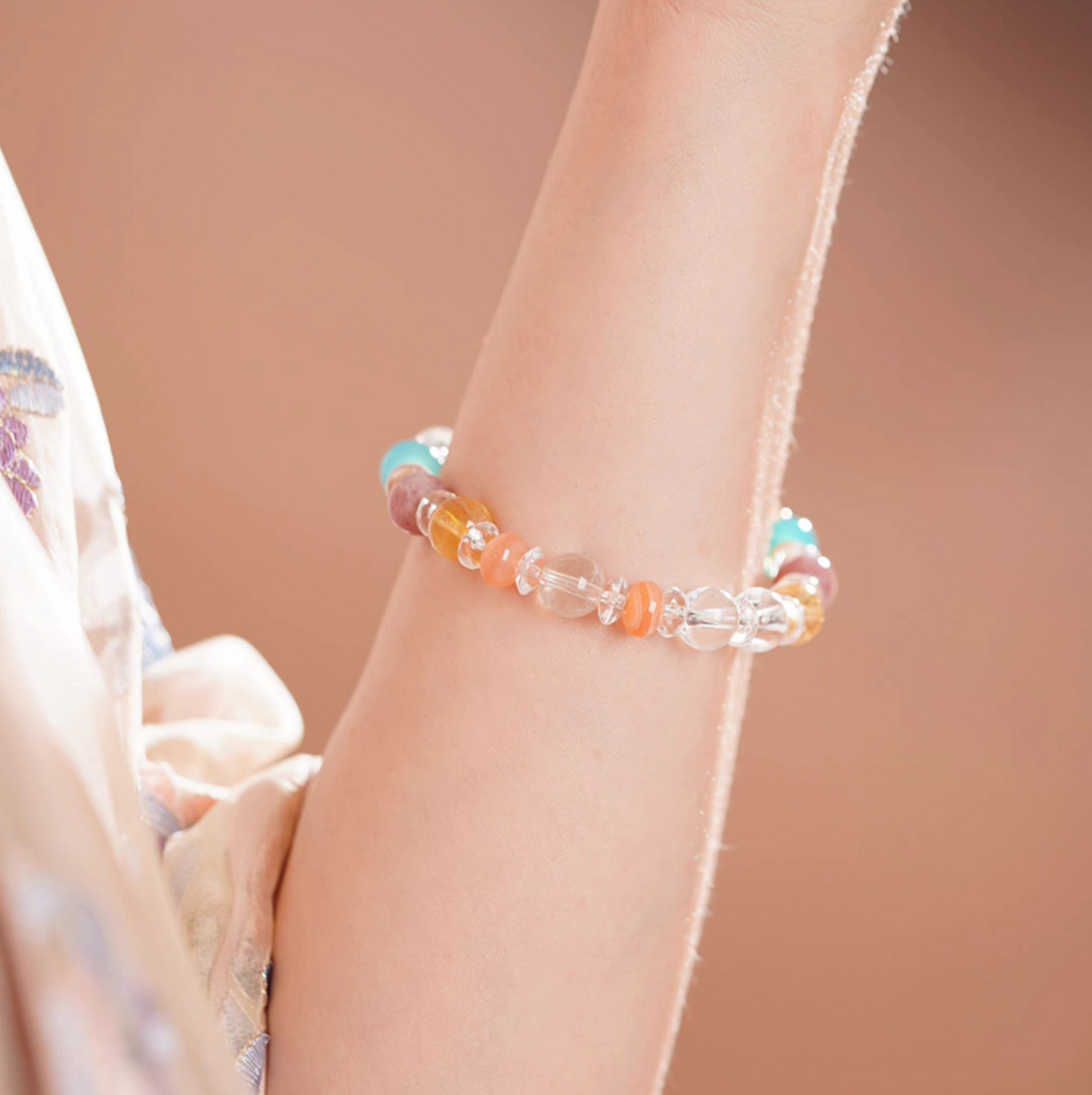 Natural Agate & Crystal Beaded Bracelet – Elastic Stress-Relief Bracelet for Women