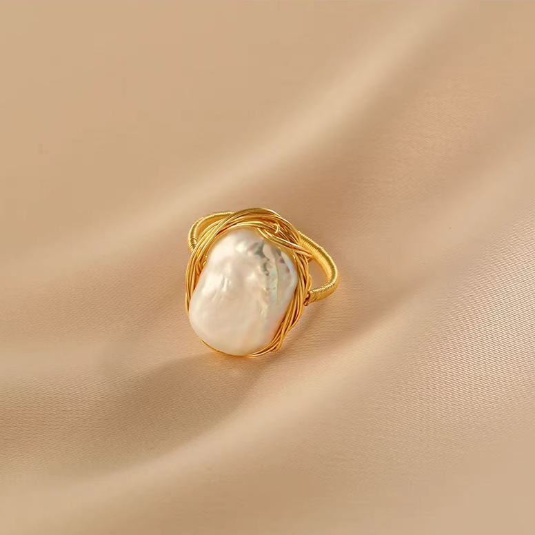 Huaji Baroque Irregular Pearl Self-Discipline Ring for Women – Unique Design, High-End Statement Index Finger Ring