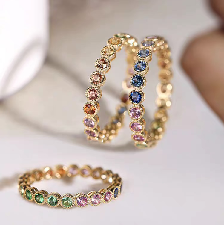 "Colorful Rainbow" – 18K Gold Gradient Dopamine Ring with Multicolor Sapphires & Tsavorite Garnets