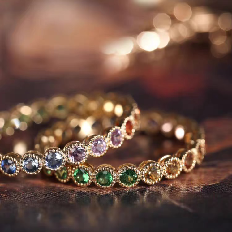 "Colorful Rainbow" – 18K Gold Gradient Dopamine Ring with Multicolor Sapphires & Tsavorite Garnets